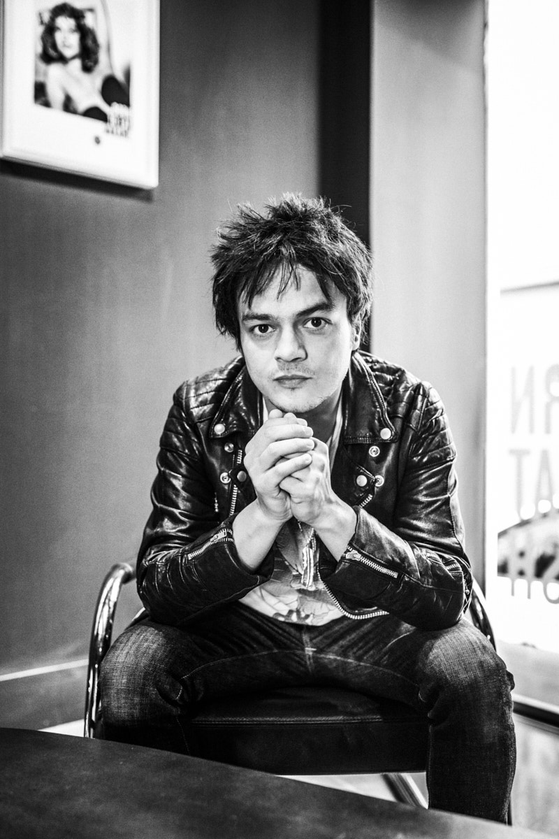 Jamie Cullum. Portrait by Jacobo Medrano for Rolling Stone magazine.